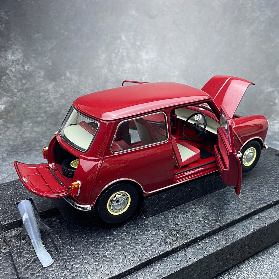 1:18 Morris MINI Minor