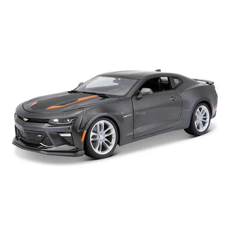 1:18 2017 Chevrolet Camaro SS 50th Anniversary