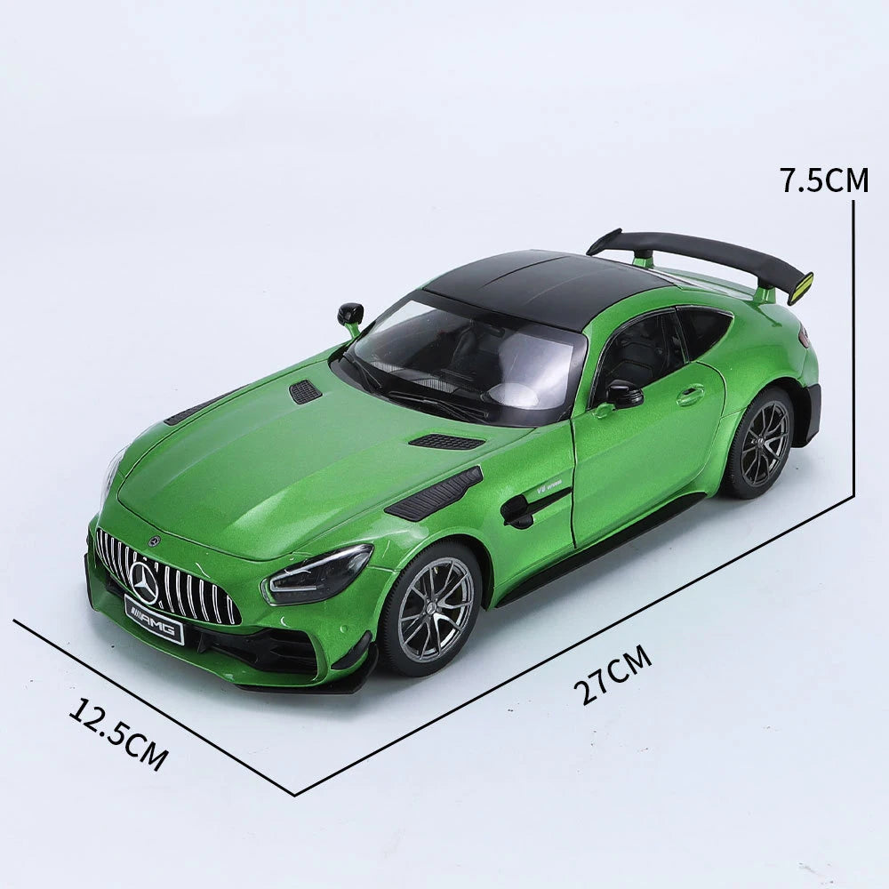 1:18 Mercedes Benz GTR