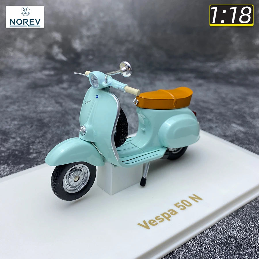 1:18 Vespa 50 R 50 N 125 Primavera