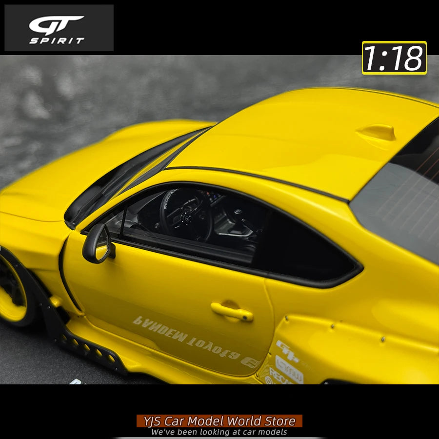 1:18 Toyota 86 GR86 Rocket Bunny