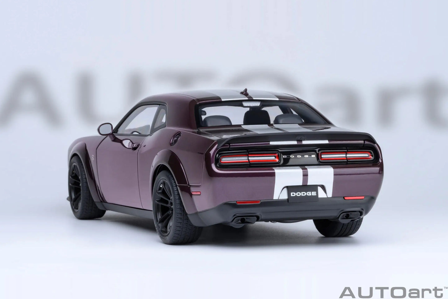 1:18 DODGE CHALLENGER SRT JAILBREAK 2022