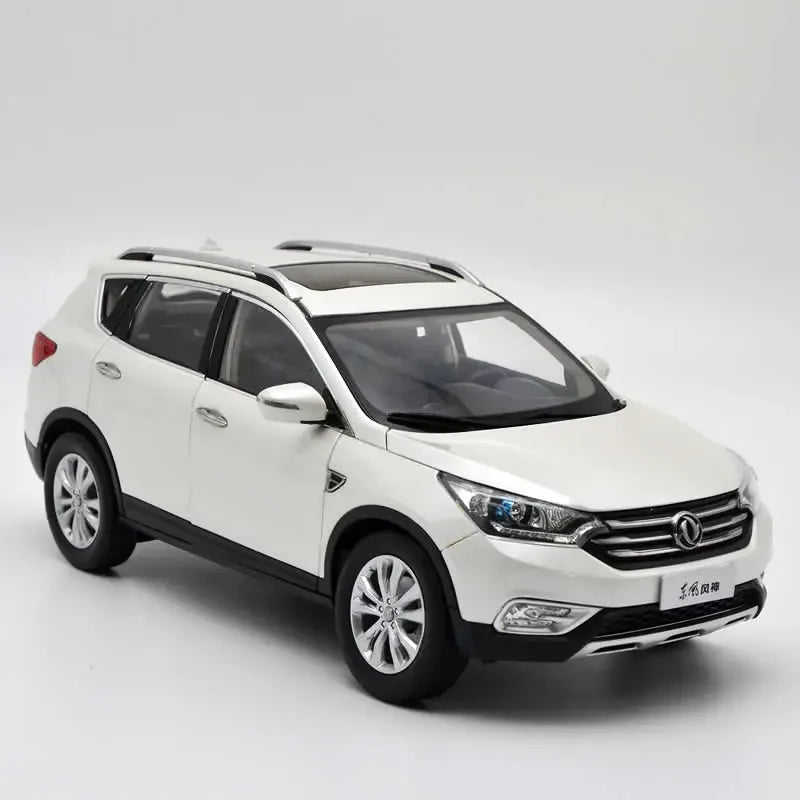 1:18 Dongfeng Fengshen Ax7