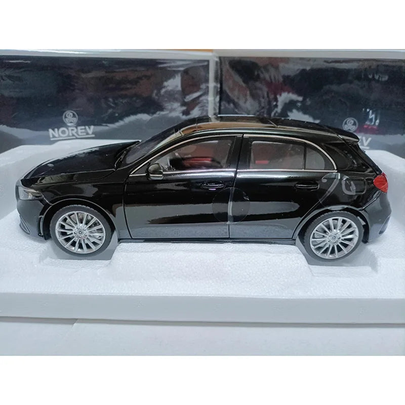 1:18 Mercedes-Benz W177 2018