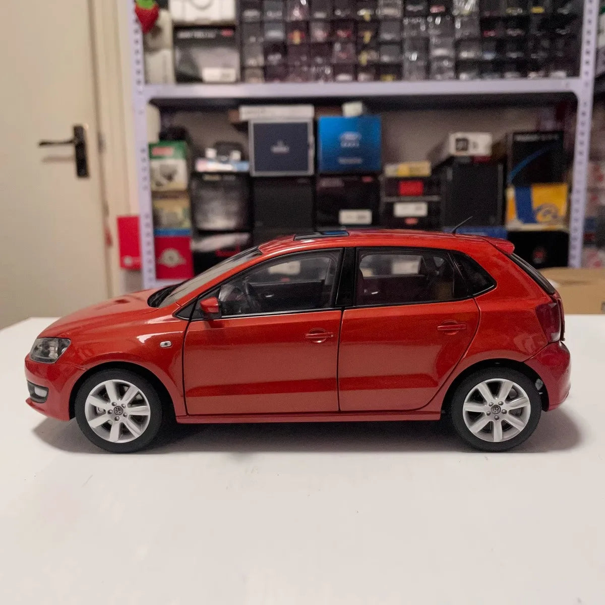1:18 Volkswagen POLO 2012 6R