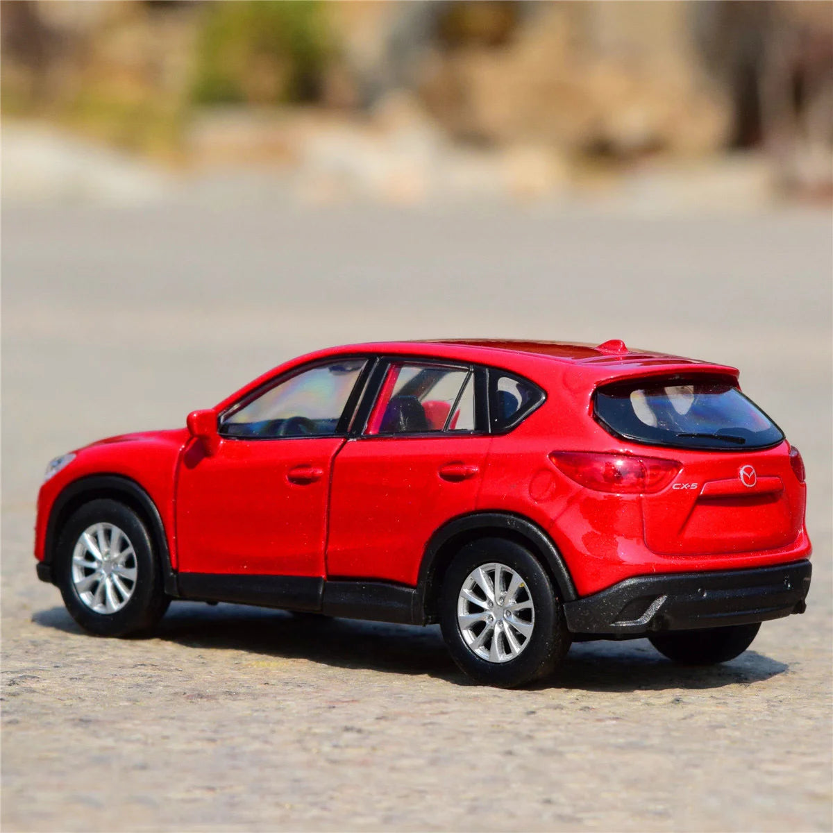 1:36 MAZDA CX-5
