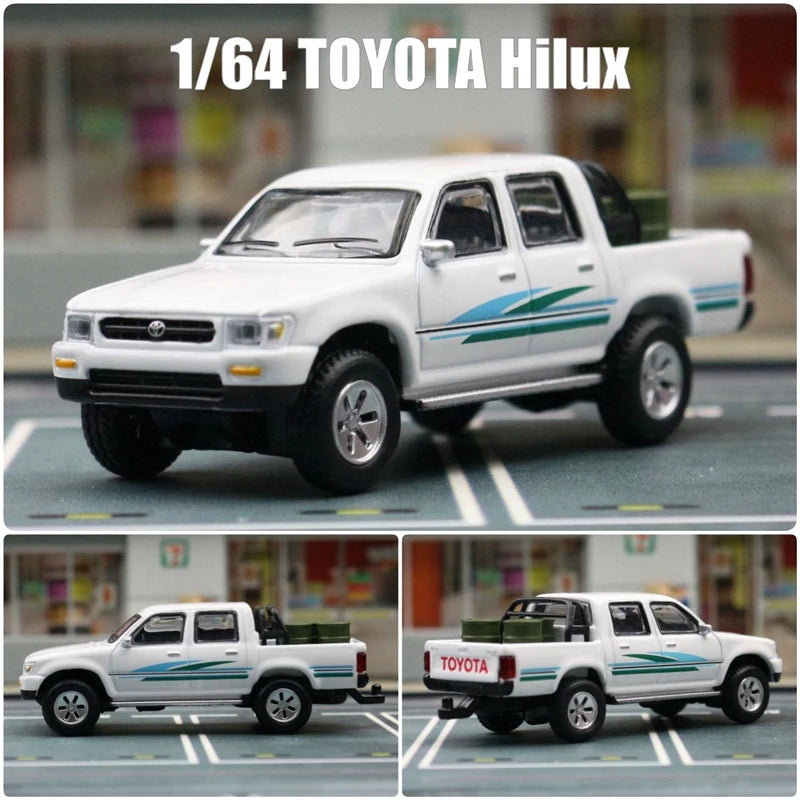 1:64 Toyota Hilux