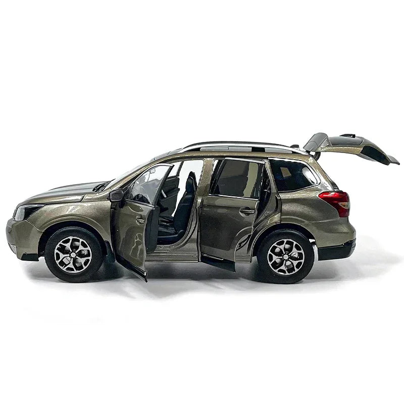 1:18 Subaru Forester XT 2015