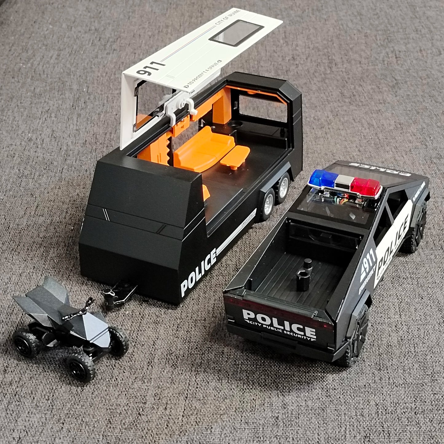 1:32 Police Tesla Cybertruck Trailer