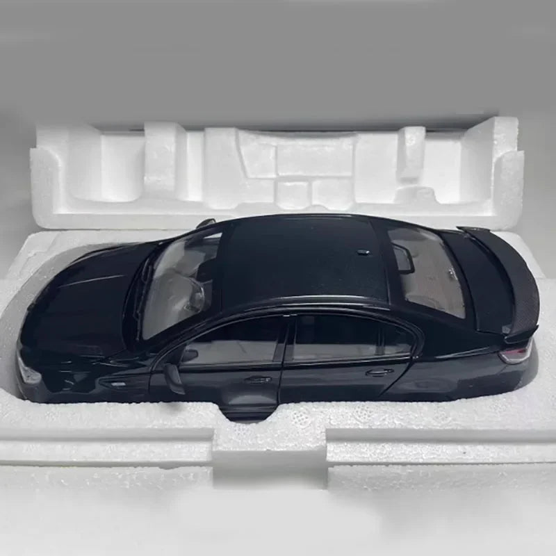 1:18 Holden HSV GTSR W1