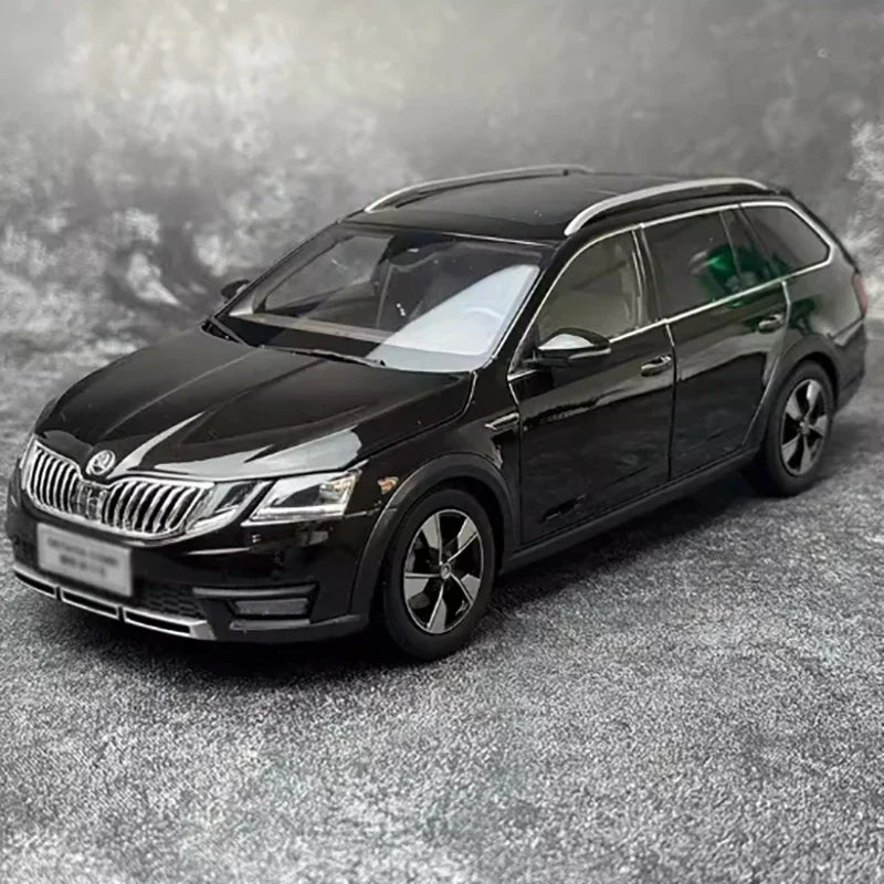 1:18 SKODA OCTAVIA