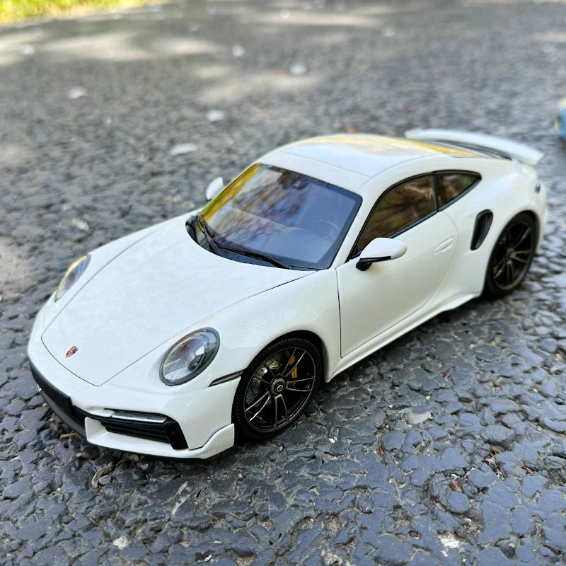 1:18 Porsche 911 992 turbo S 2021