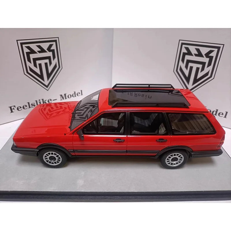 1:18 Volkswagen Passat 32B