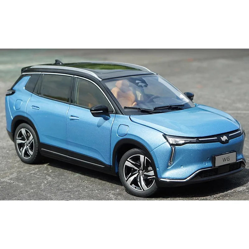 1:18 W6 New Energy Electric Vehicle