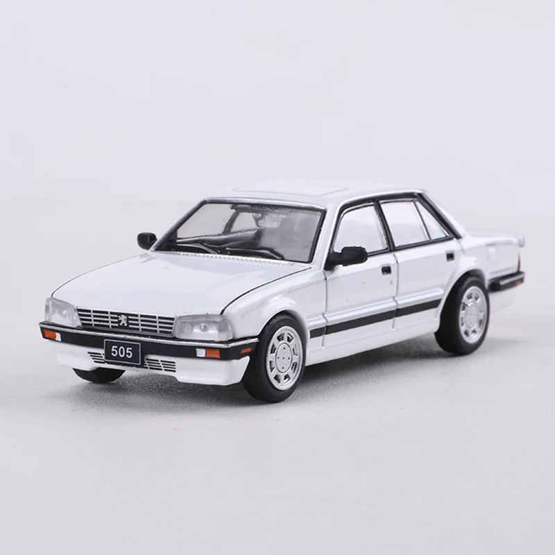 1:64 Peugeot 505 Sedan