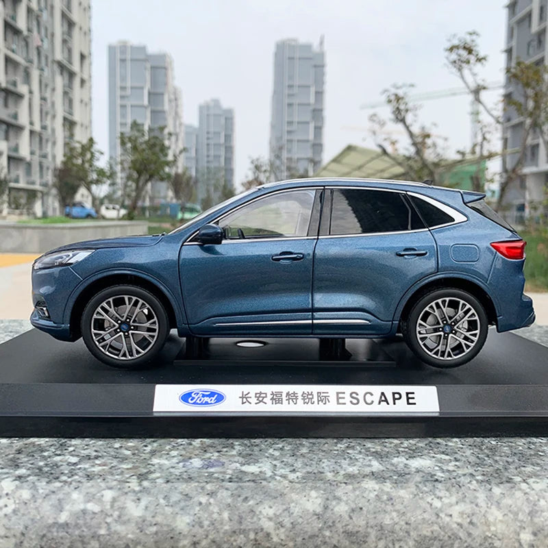 1:18 FORD ESCAPE