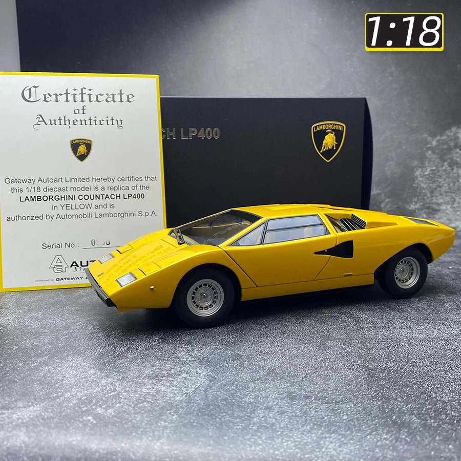 1:18 Lamborghini Countach LP400