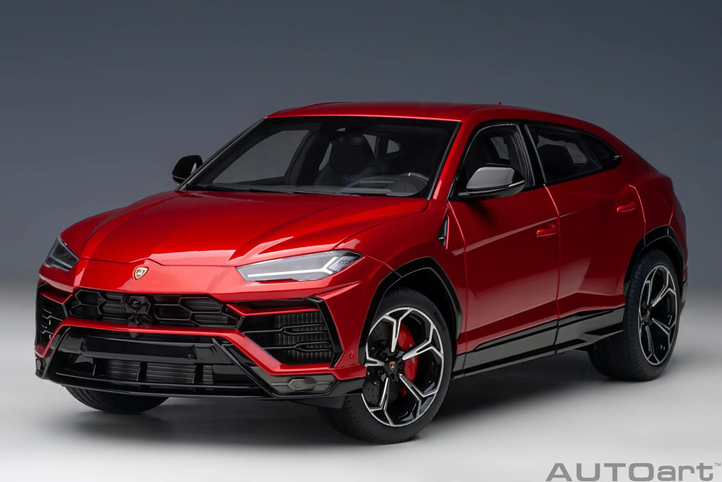 1:18 LAMBORGHINI URUS