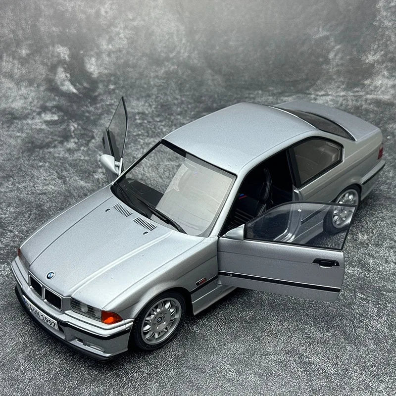 1:18 BMW M3 E36 COUPE 1990