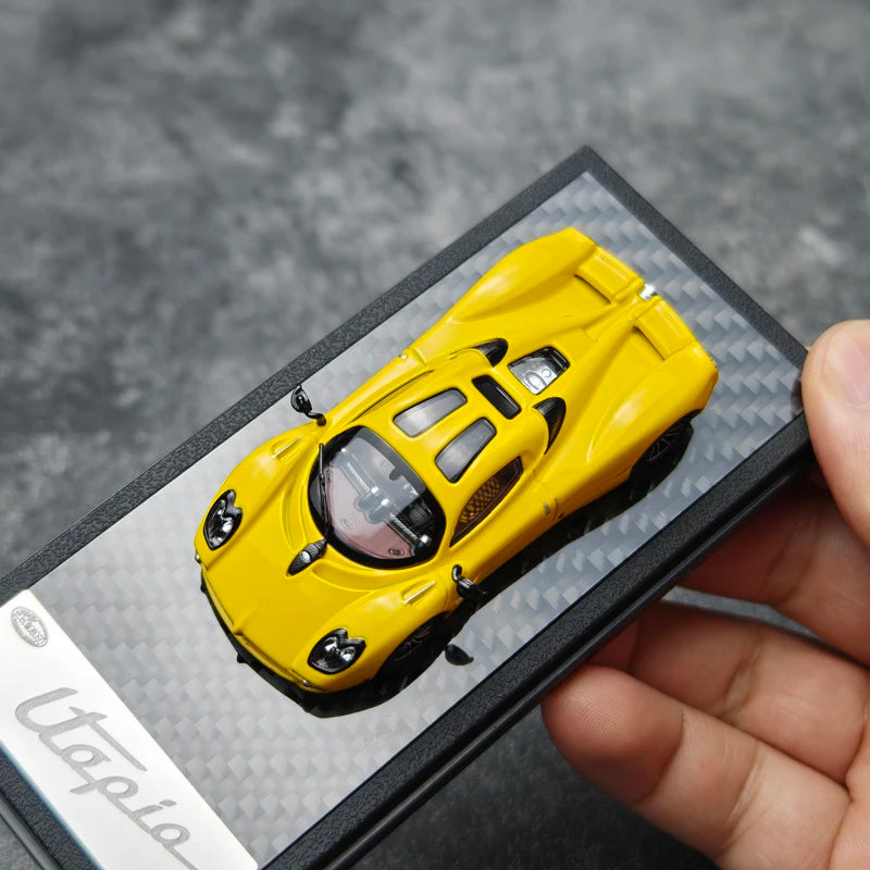 1:64 Pagani Utopia