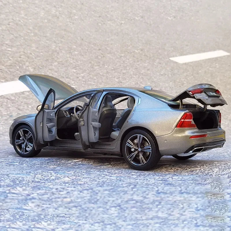1:18 2020 Volvo S60