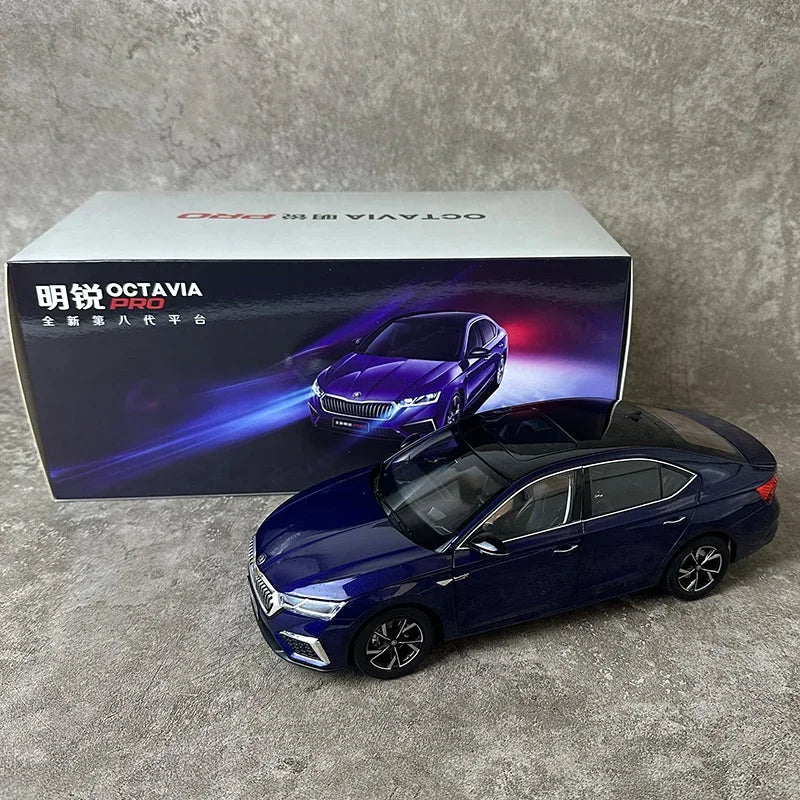 1:18 Skoda Octavia PRO 2021