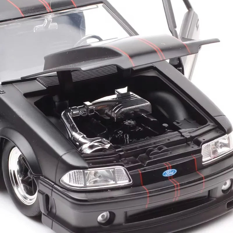 1:24 Mustang GT 1989