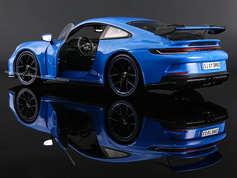 1:18 2022 Porsche 911 GT3