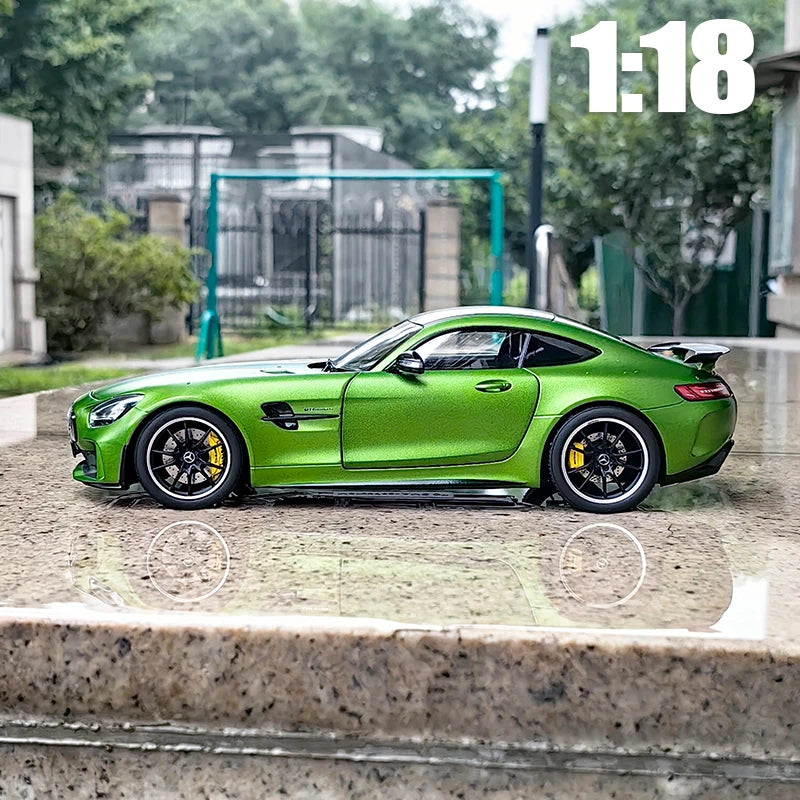 1:18 Mercedes Benz GTR 2019