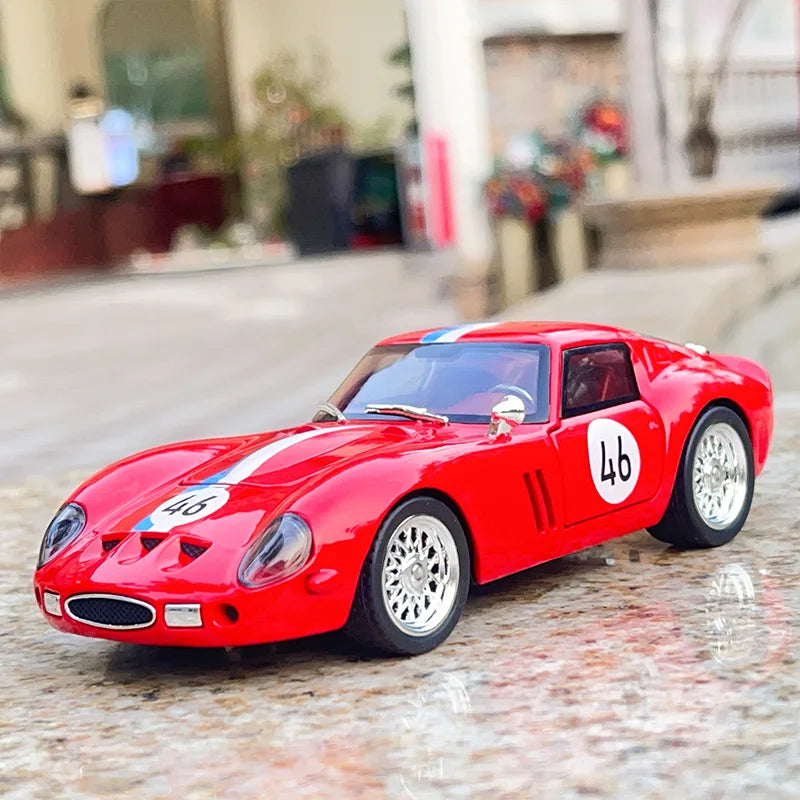 1:32 Ferrari 250 GTO