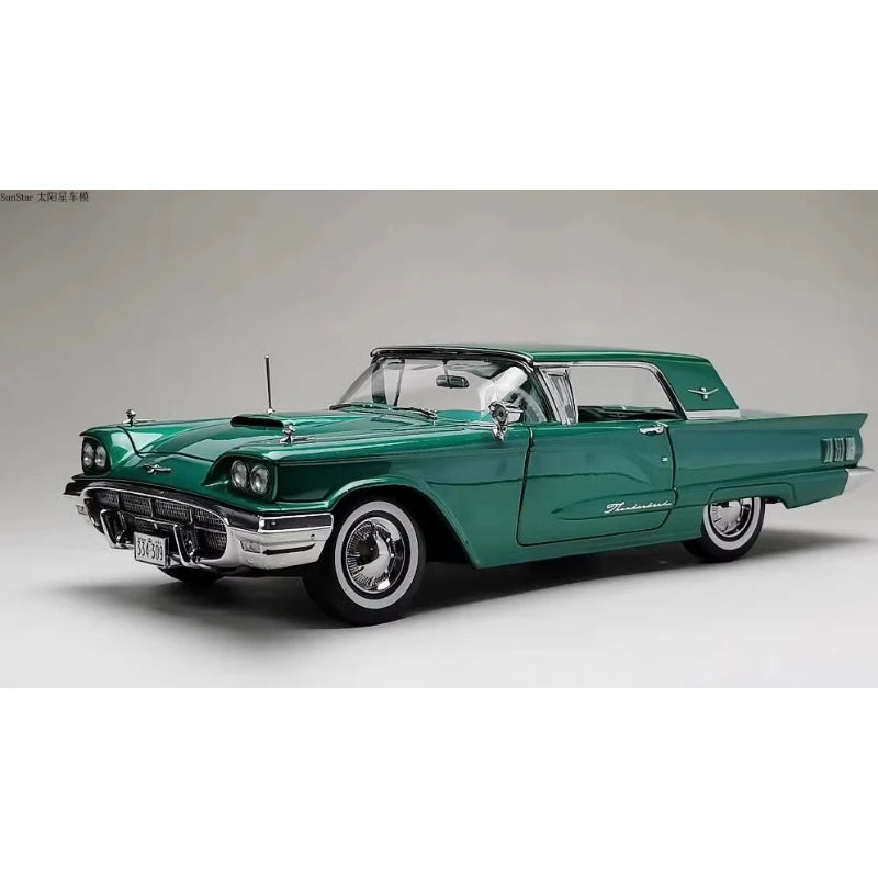 1:18 Ford Thunderbird 1960