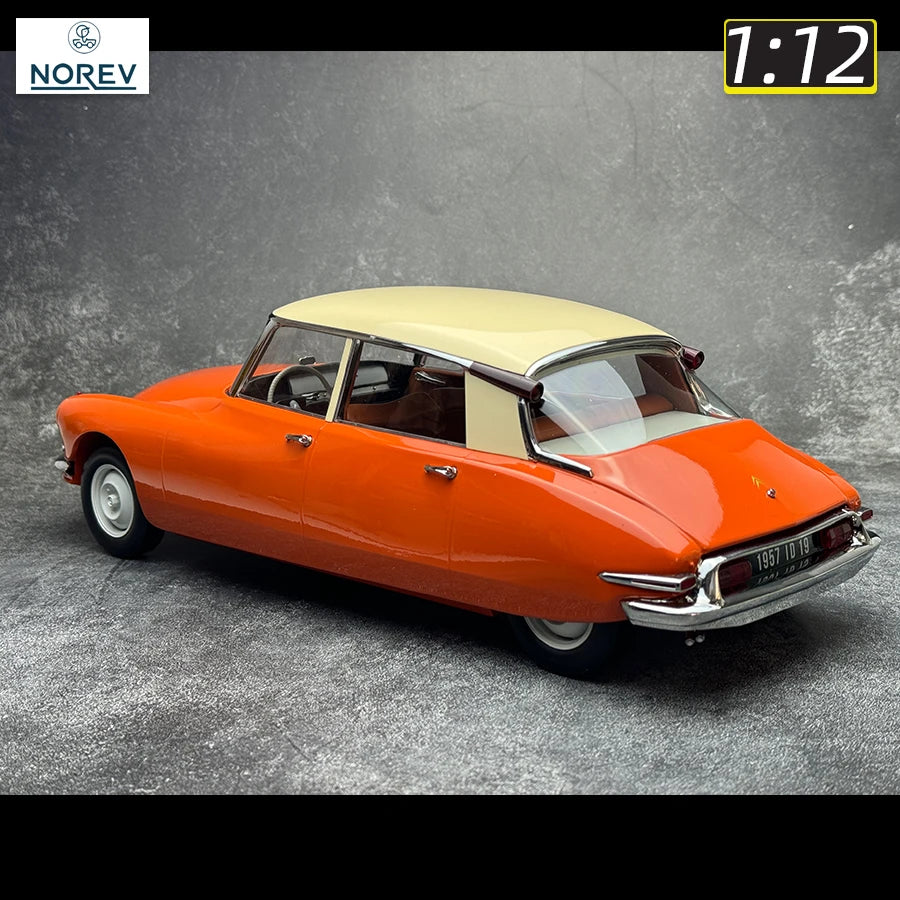 1:12 1955 Citroen DS 19/1957 Citroen ID 19