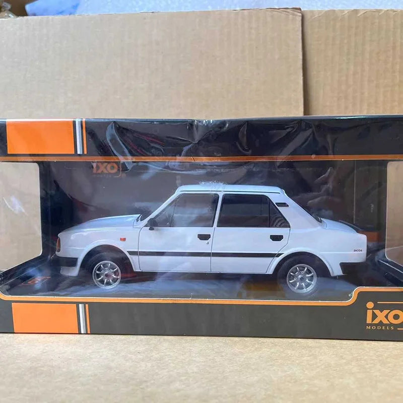 1:18 SKODA 130L 1980