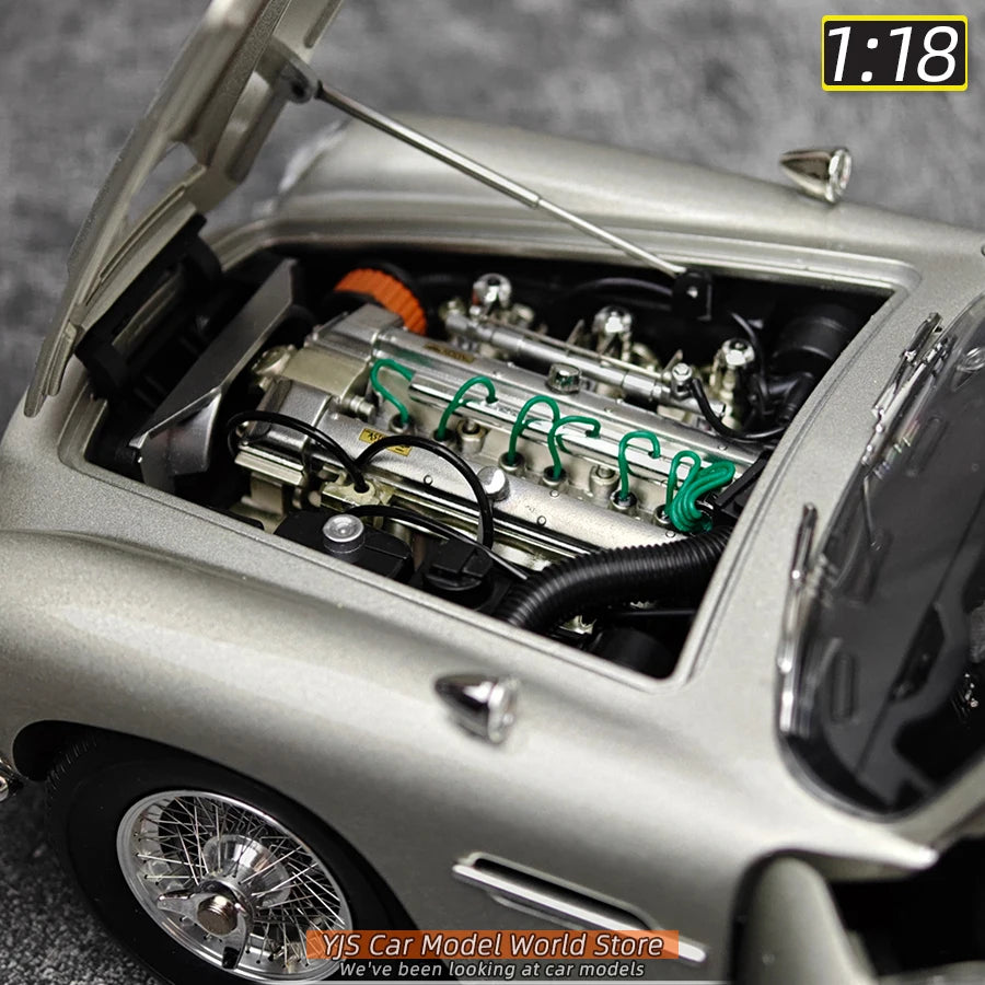1:18 Aston Martin DB5 007