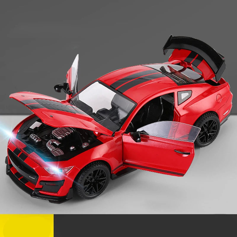 1:18 Ford Mustang GT500