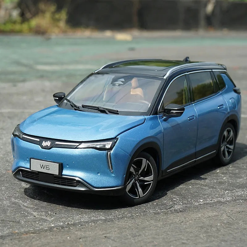 1:18 W6 New Energy Electric Vehicle