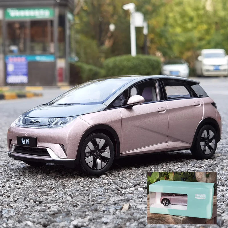 1:18 BYD Dolphin