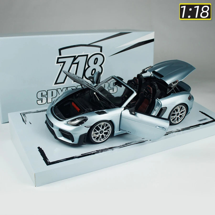 1:18 Porsche Spyder "718"
