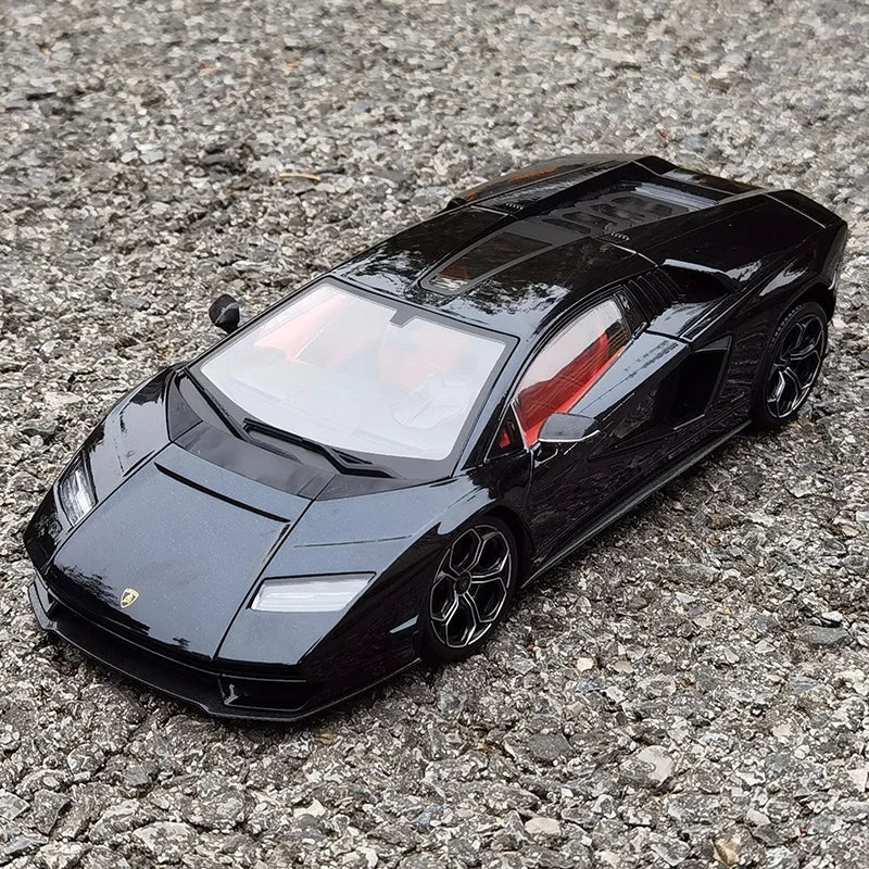 1:18 Lamborghini Countach LPI 800-4