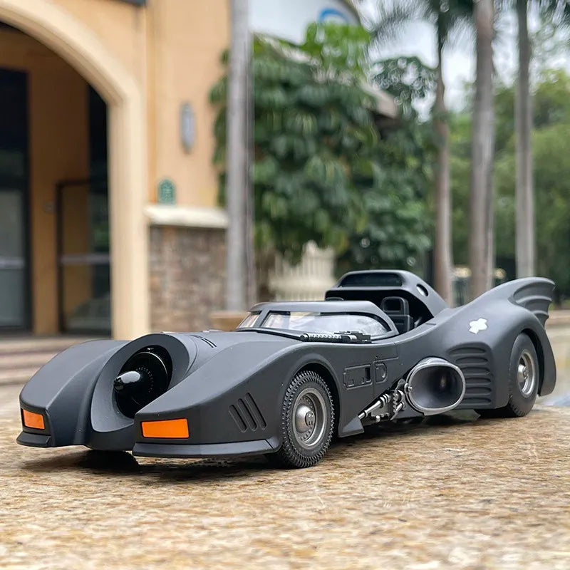 1:24 Classic Batmobile
