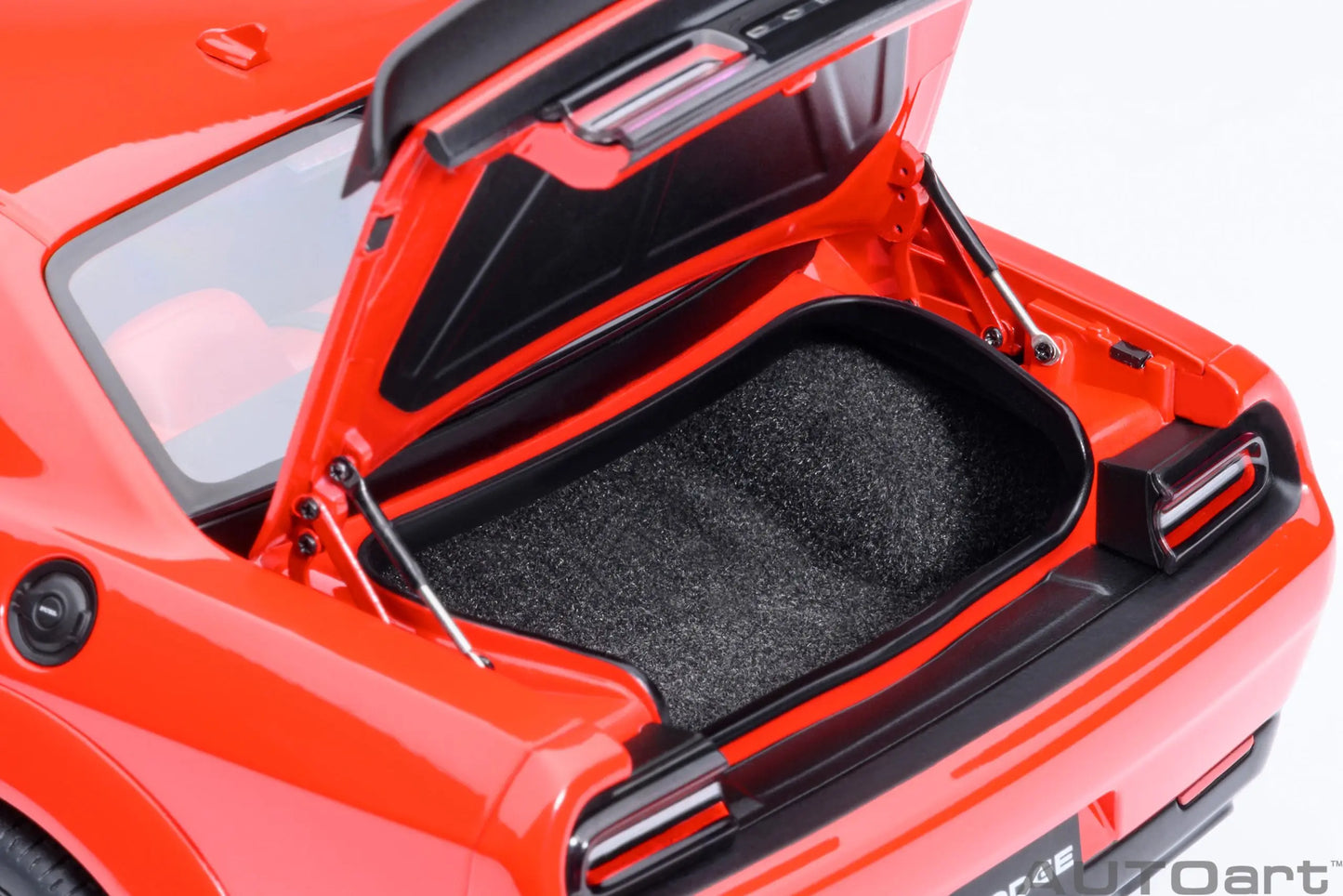 1"18 DODGE CHALLENGER SRT JAILBREAK 2022