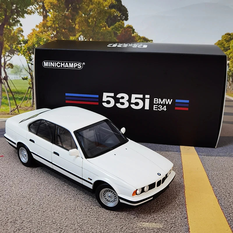 1:18 BMW 535i 5 Series E34 1988