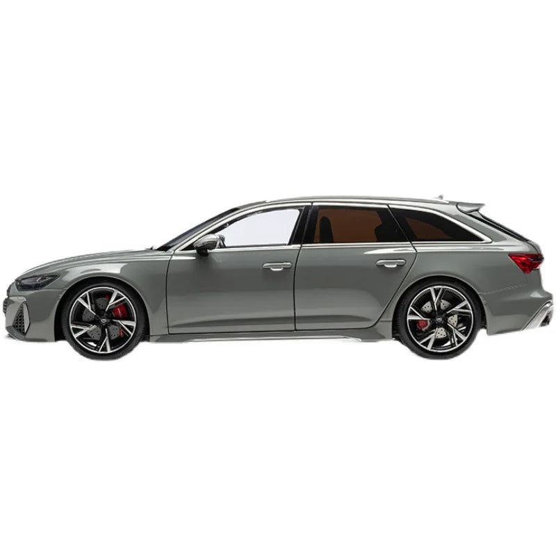 1:18 AUDI RS6 C8 Avant wagon