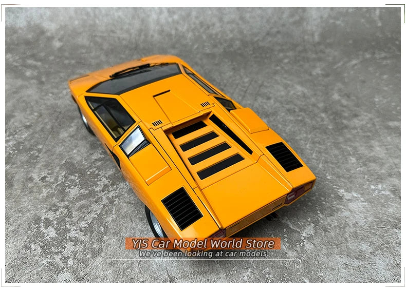 1:18 Lamborghini Countach LP400