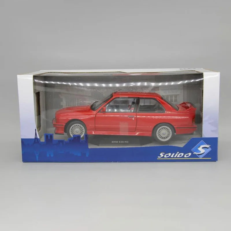1:18 BMW M3 E30