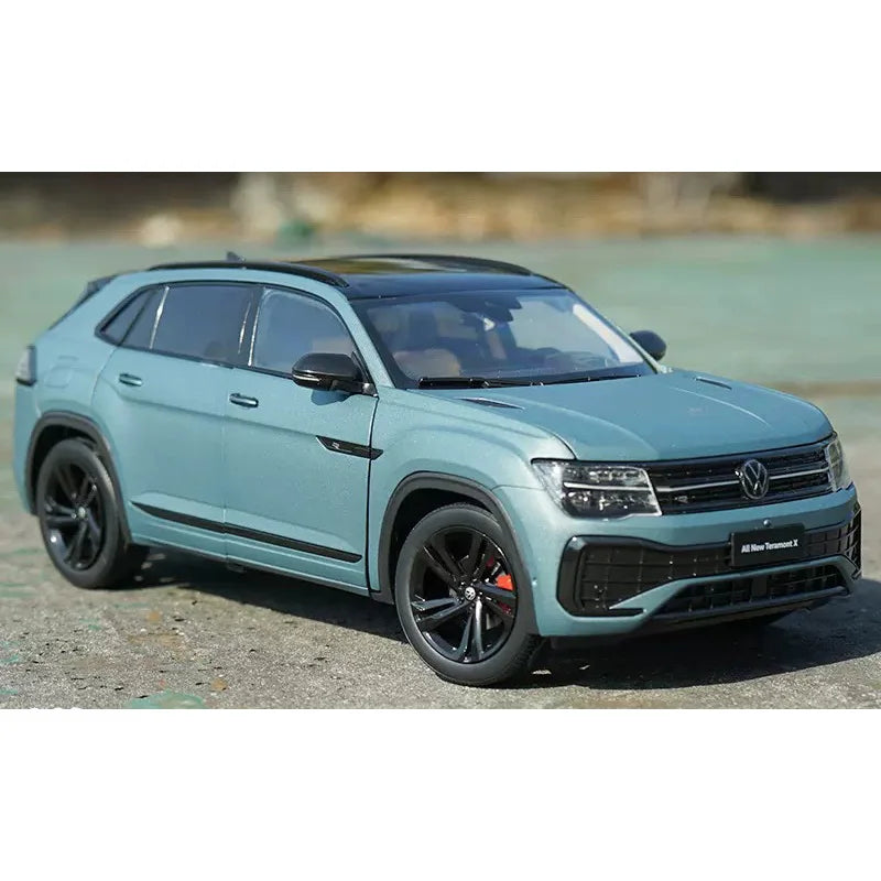 1:18 Volkswagen Teramont X 2022