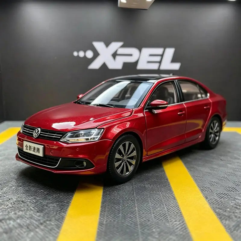 1:18 Volkswagen Sagitar (Jetta) 2012