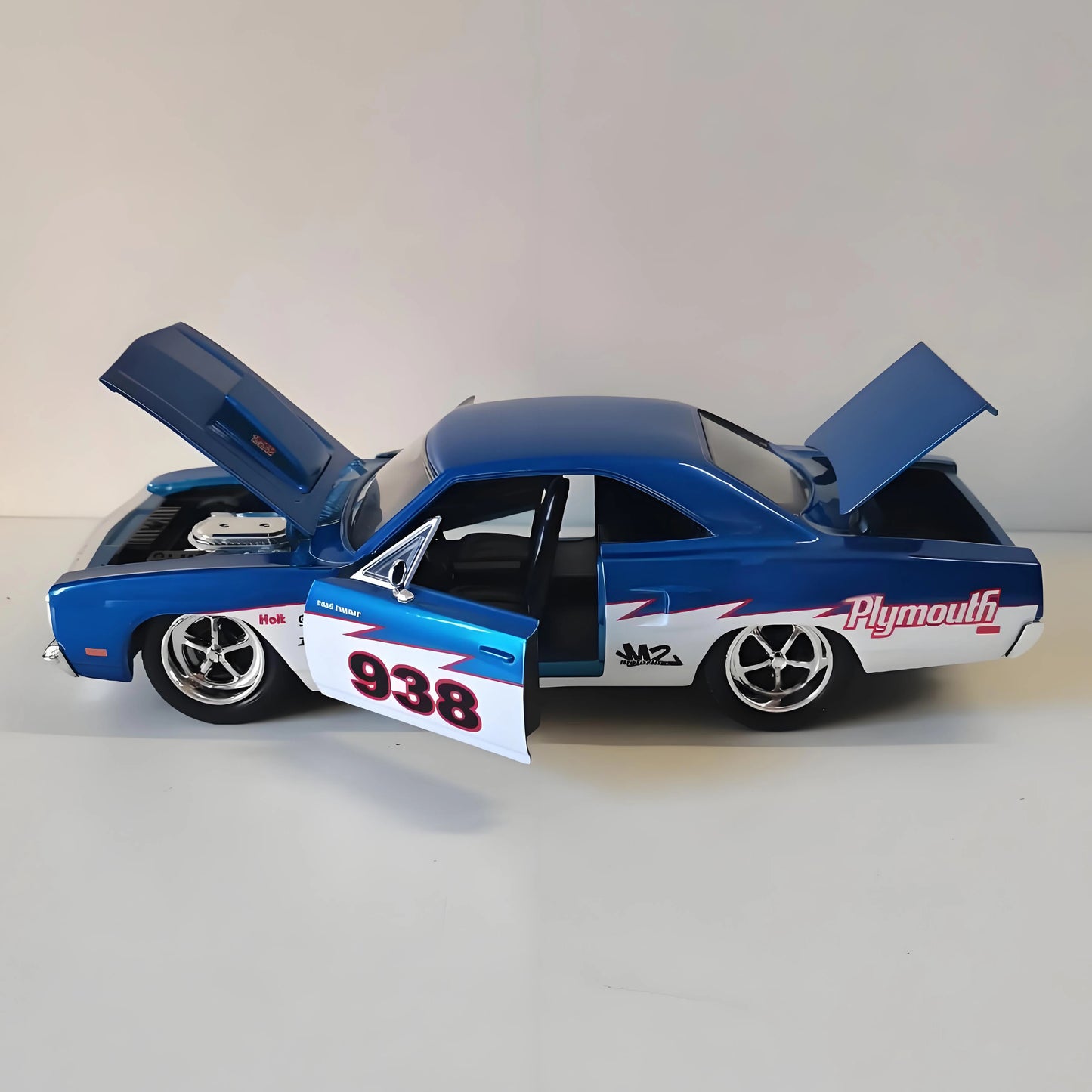 1:24 Plymouth Road Runner 1970