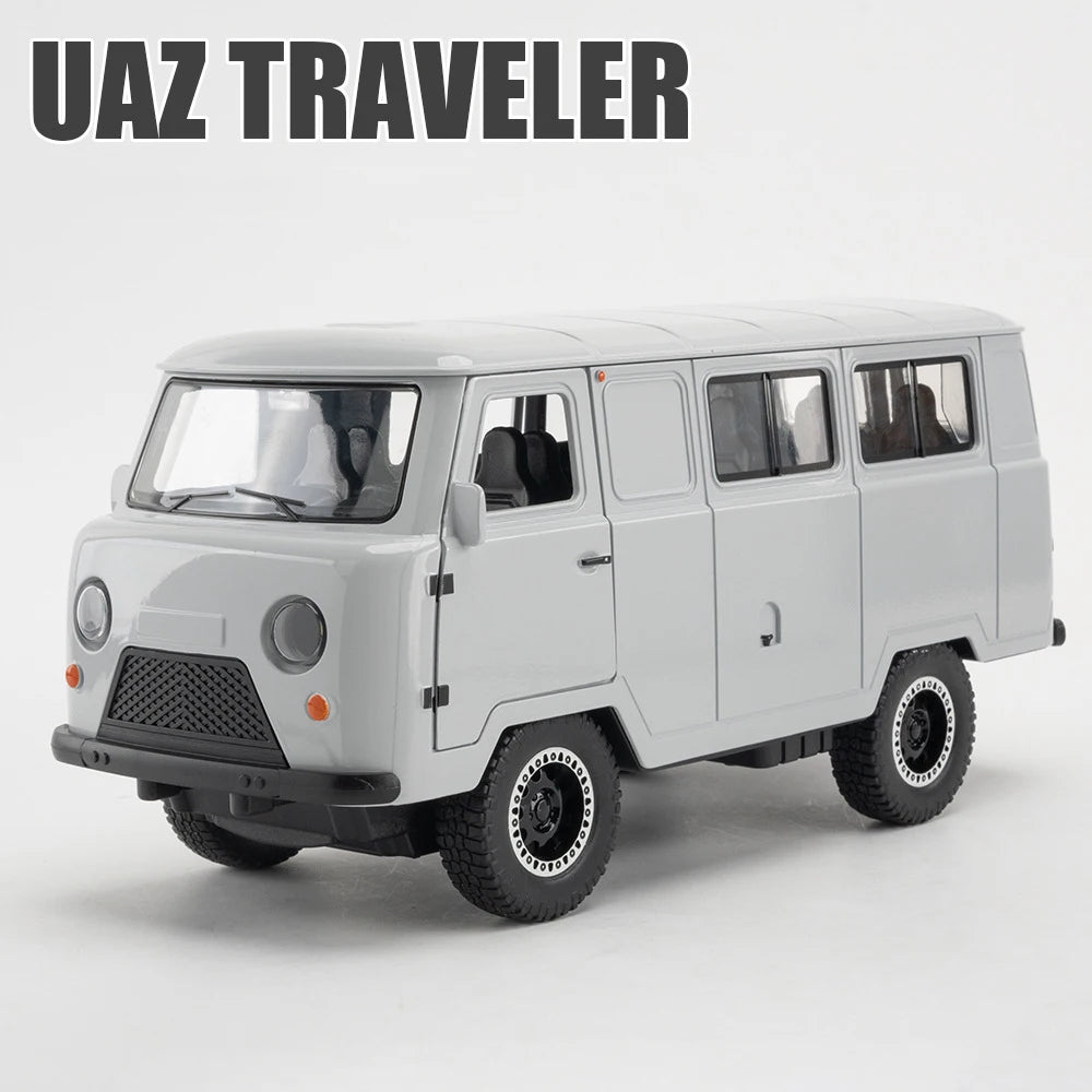 1:18 Russian UAZ TRAVELER 452 VAN