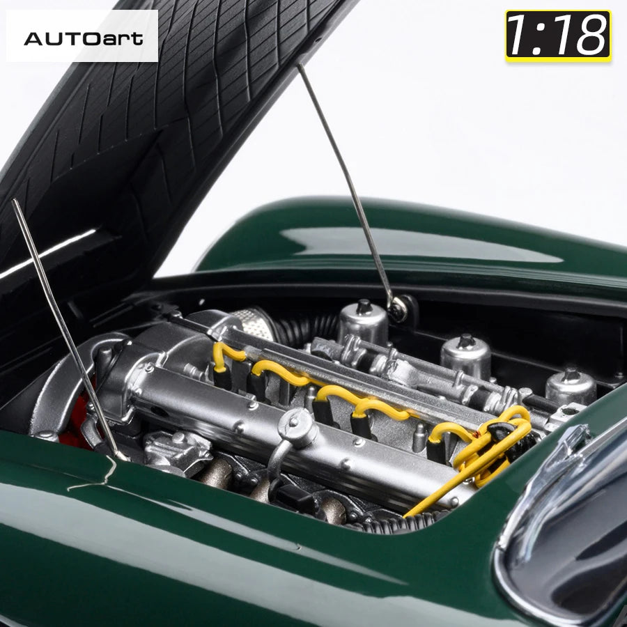 1:18 Aston Martin DB5 "Goldfinger" 007 Movie Edition